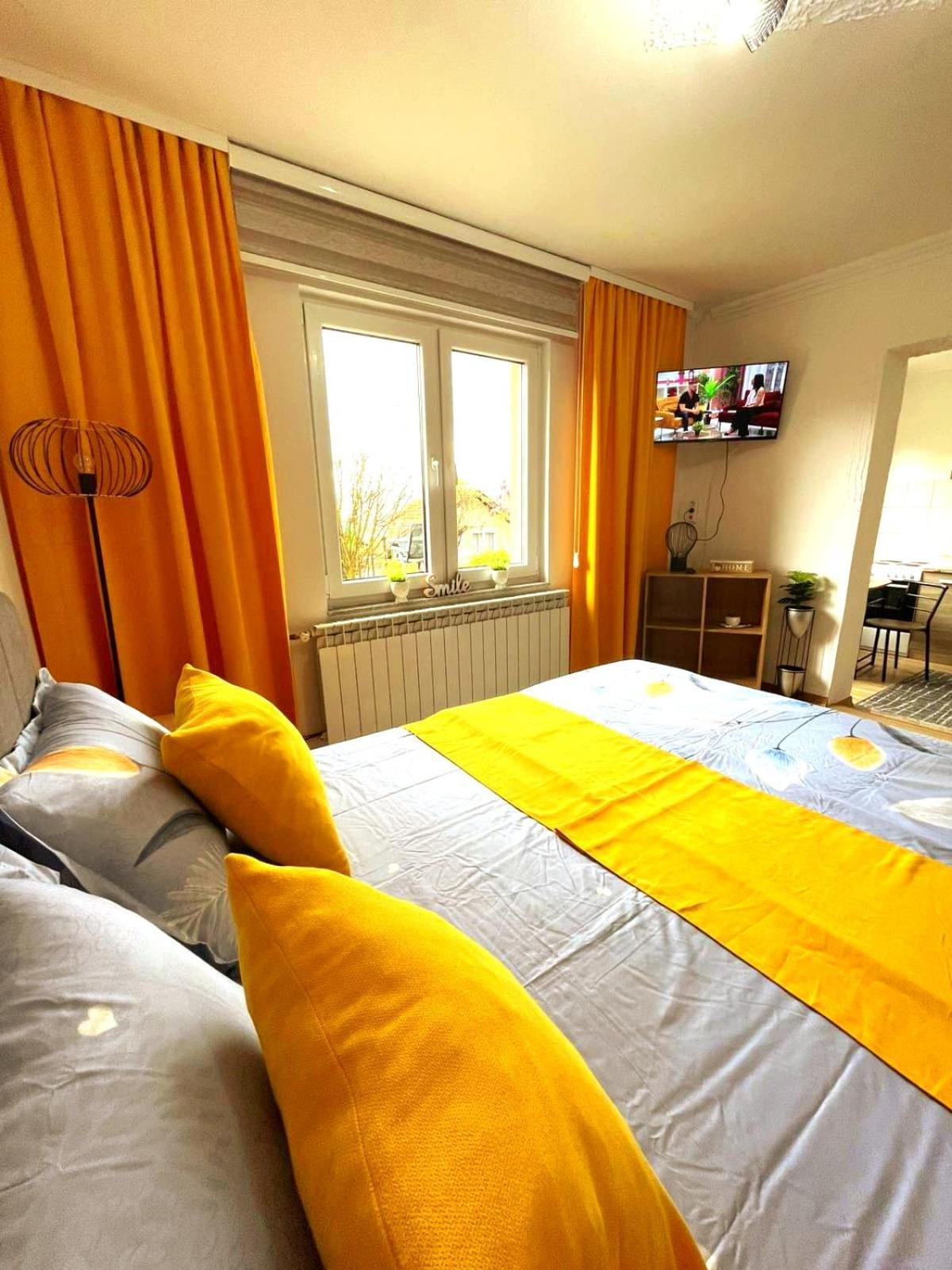 Ferienwohnung Garden Free Parking SJJ Exterior foto