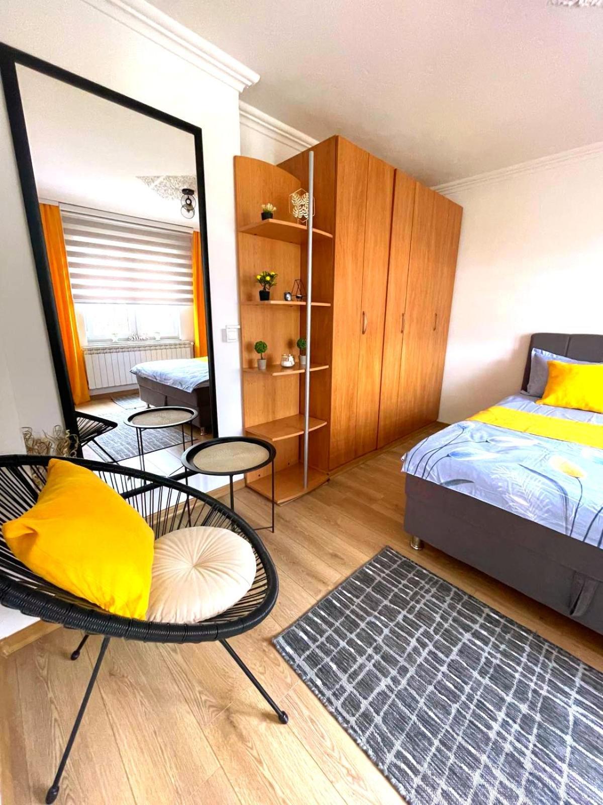 Ferienwohnung Garden Free Parking SJJ Exterior foto
